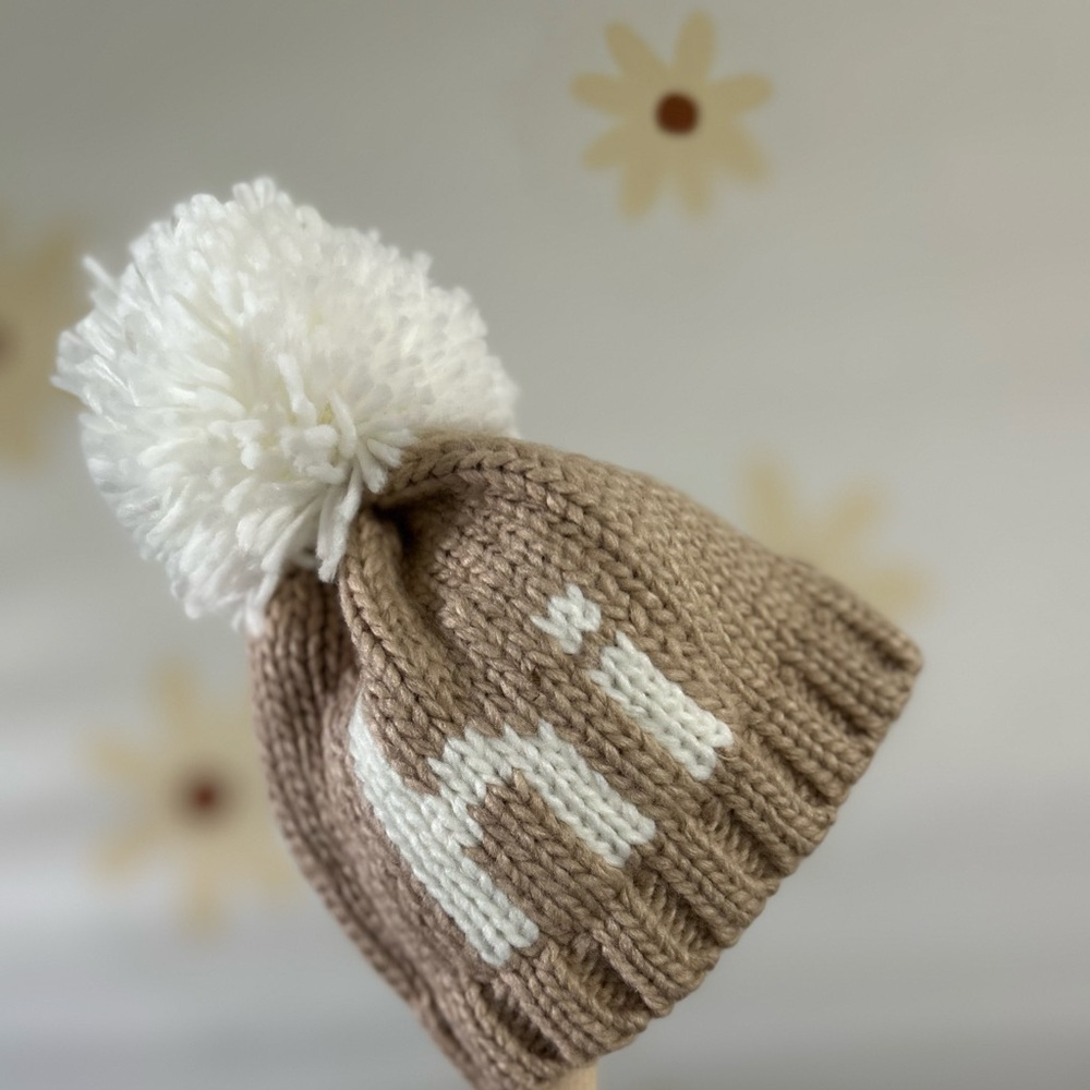 Baby Knit Beanie • Size: 0-12M